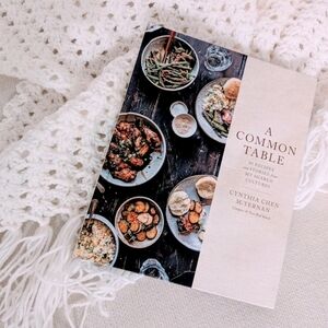 A Common Table Cookbook by Cynthia Chen McTernan - White Cover